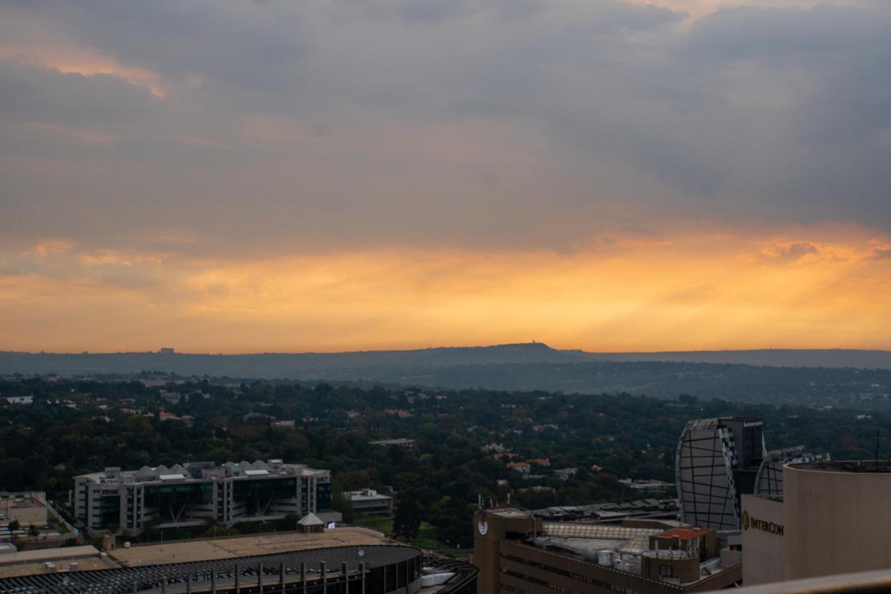 Hotel The Michelangelo Towers à Sandton Extérieur photo