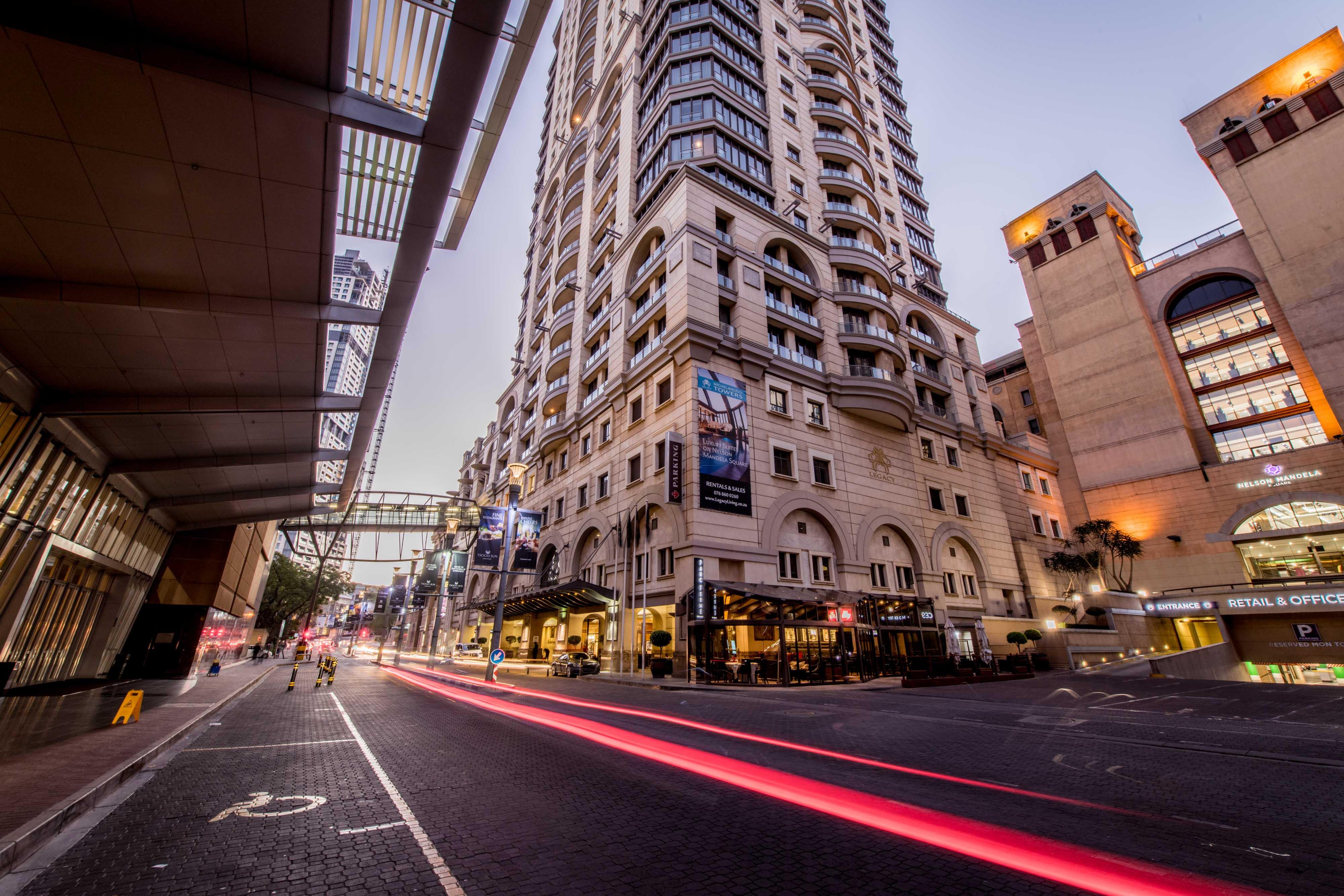 Hotel The Michelangelo Towers à Sandton Extérieur photo